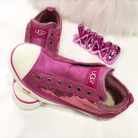 UGG Shoes - 🦄 Ugg Laela Pink Sparkles/Sequins Sneakers ~ 6.5